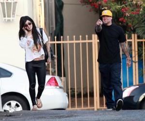 2010__10__Kat_Jesse_Oct4_94 300×250.jpg