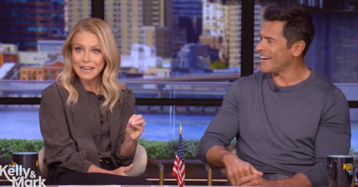 kelly ripa husband mark consuelos phone backstage live backgammon