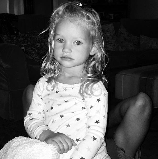 Jessica Simpson shares photo of “crazy beautiful” daughter Maxwell