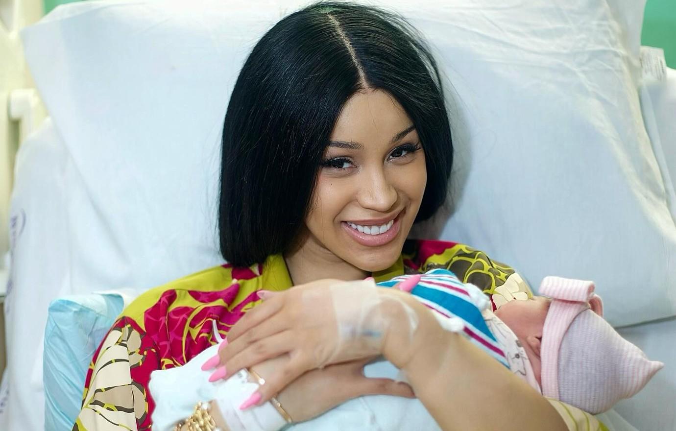 cardi b claps back trolls criticize workout routine welcoming baby no  iamcardib