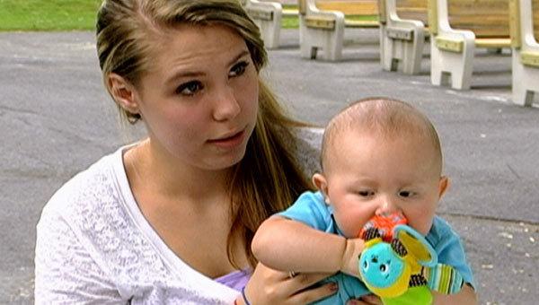 Screenshots from the second episode of teen mom 2 kailyn lowry 18562380 600 340