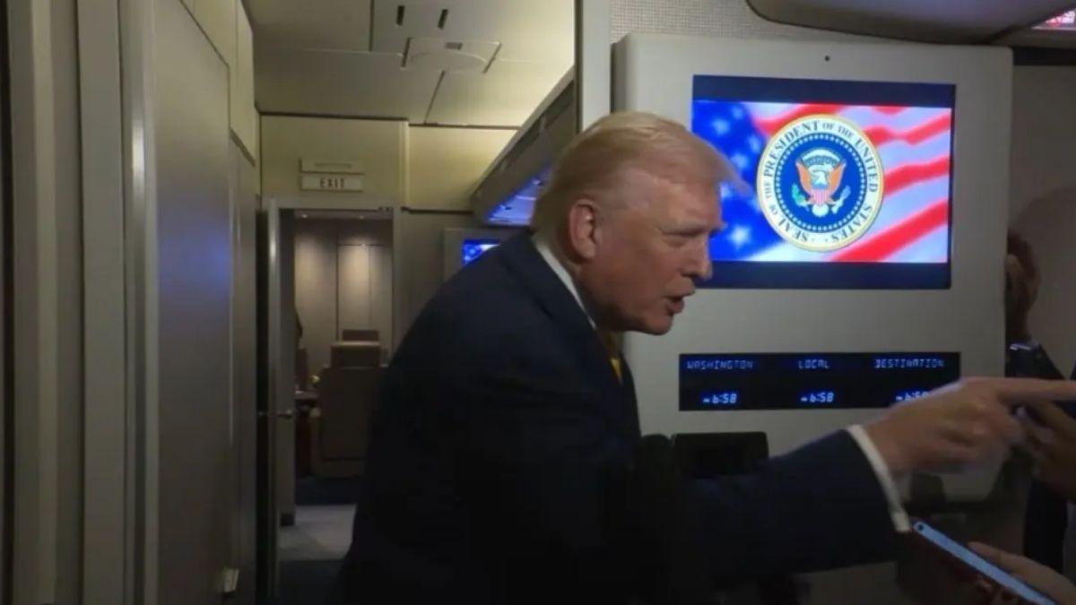 image of Donald Trump criticized the star for 'not smiling.'