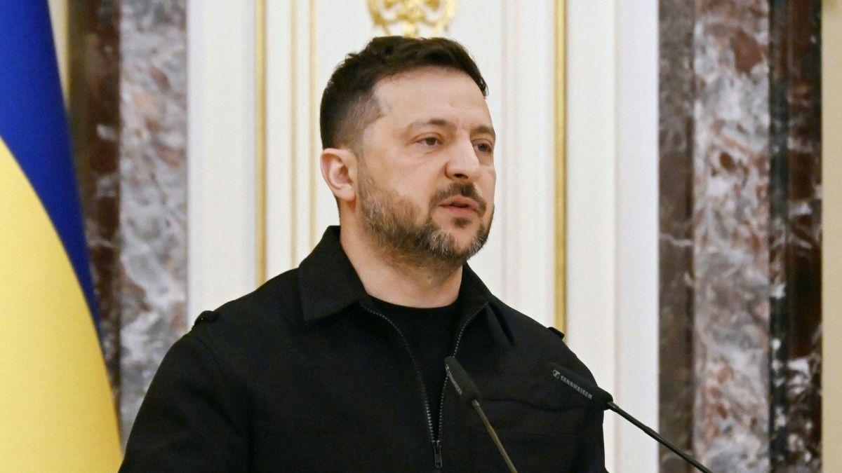 Image of Volodymyr Zelenskyy honored Lindsey Graham's support for Ukraine.