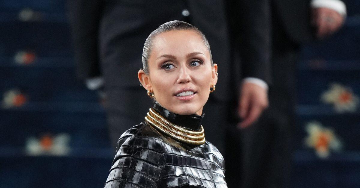 why miley cyrus is not touring anymore