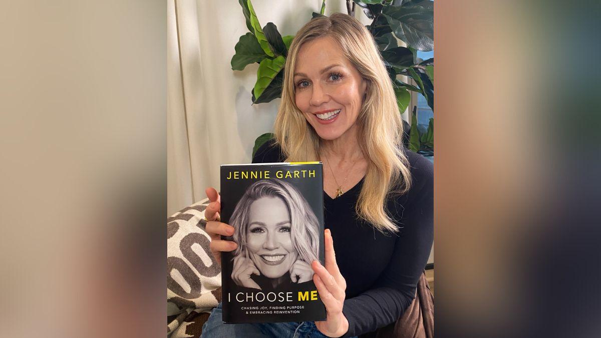 Photo of In Jennie Garth's memoir, she revealed she had to ger her stomach pumped following a night of drinking and pills.