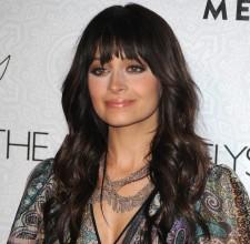 2010__02__okmagazine_nicole richie1 225×220.jpg