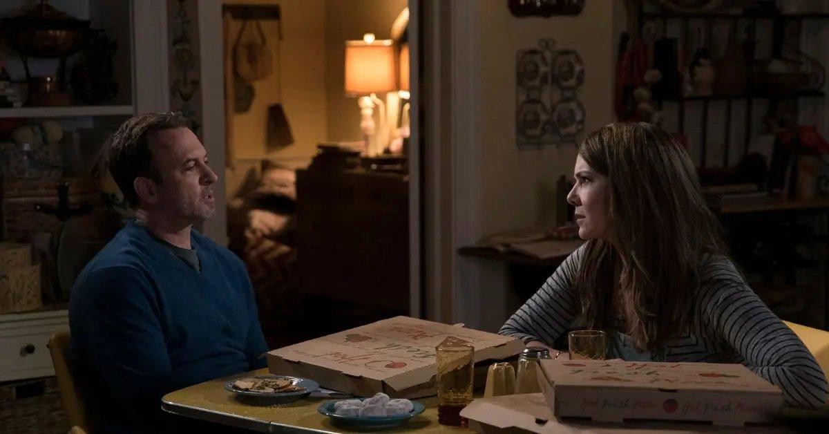 Photo of Lauren Graham in 'Gilmore Girls.'