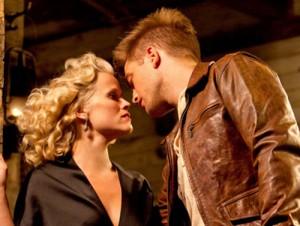 2011__04__Robert_Pattinson_Reese_Witherspoon_WFE_April22 300×226.jpg