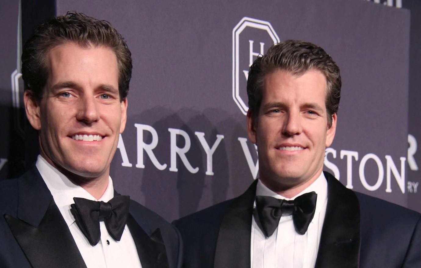 winklevoss twins donate  million bitcoin donald trump end war crypto