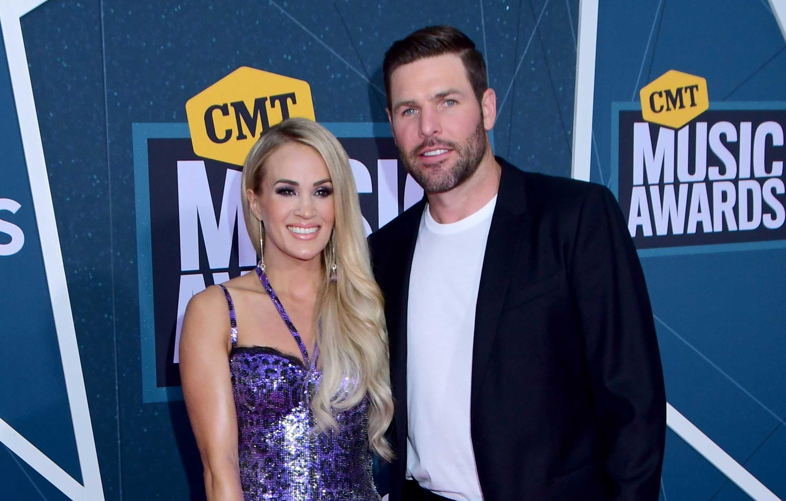 Carrie Underwood Dazzles in Blue Hues at the 2022 CMA Awards