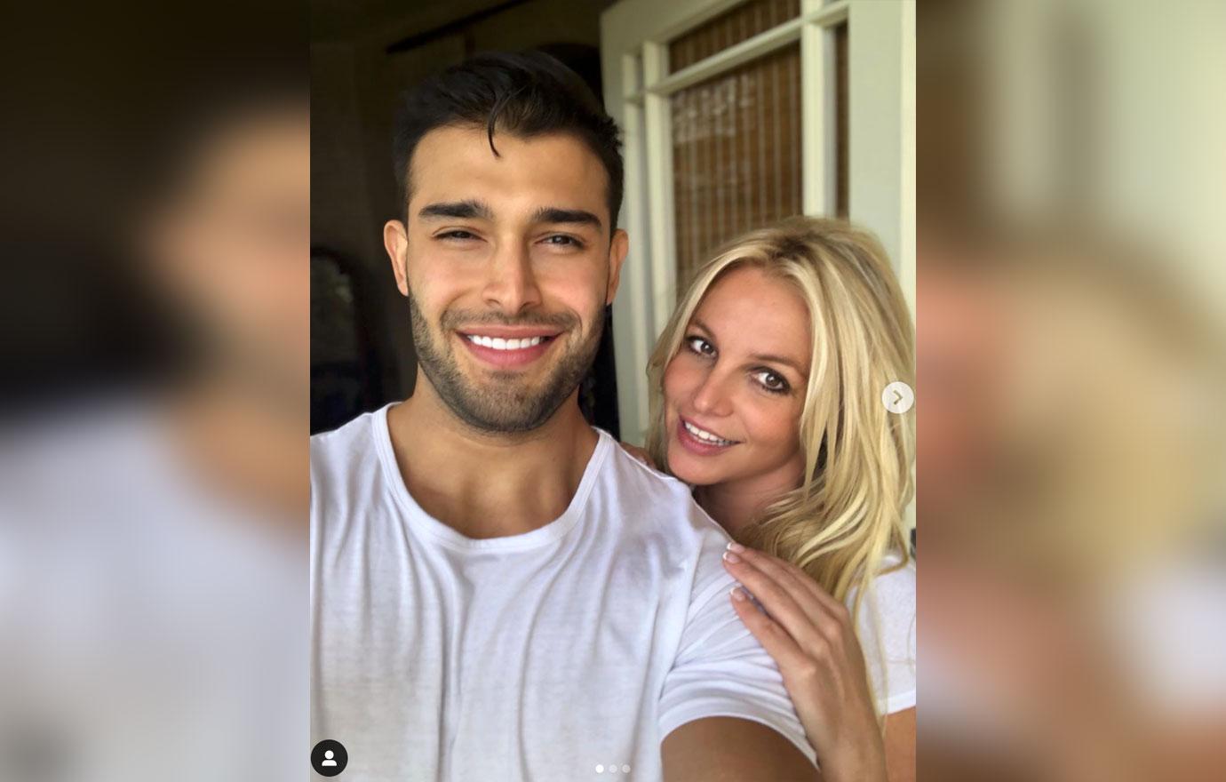 Britney Spears Date Night Sam Asghari Hawaiian Vacation