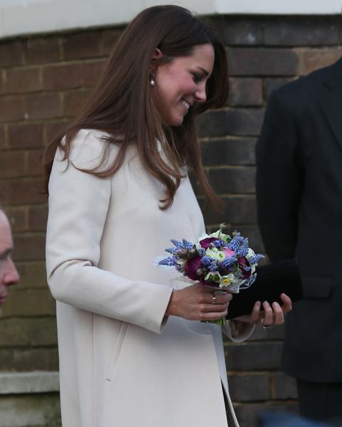 Ok_032613_kate middleton floweres_ _1.jpg