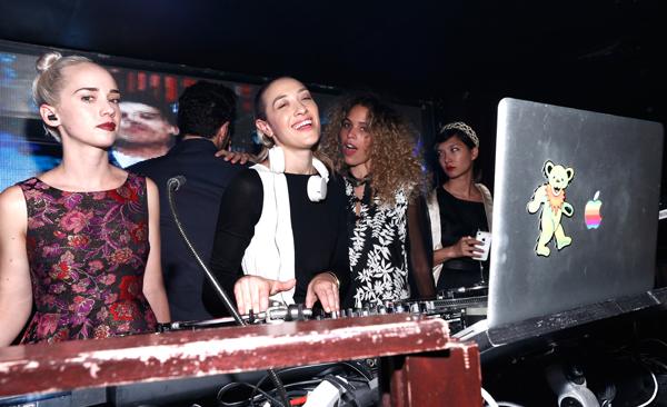 DJ Margot and Mia Moretti