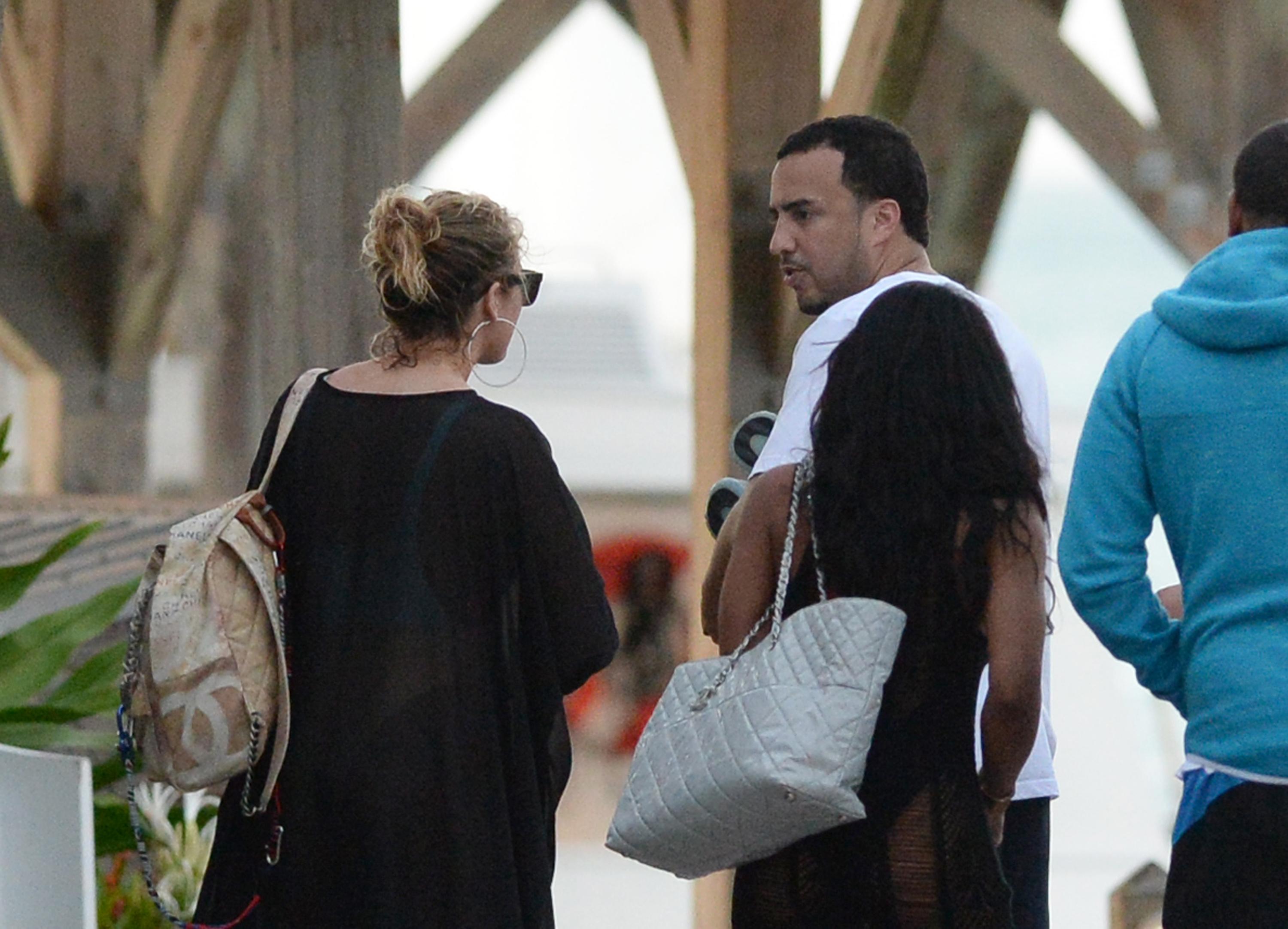 EXCLUSIVE: INF &#8211; Khloe Kardashian and French Montana Spend The Day On A Boat In Key West