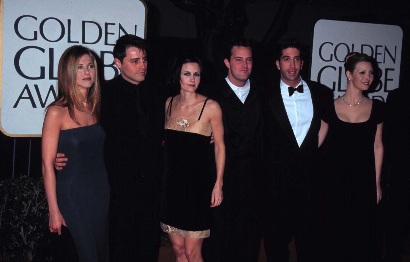 friends cast photo  golden globe awards  mega