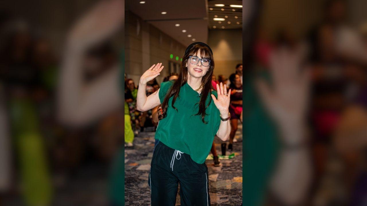 zooey