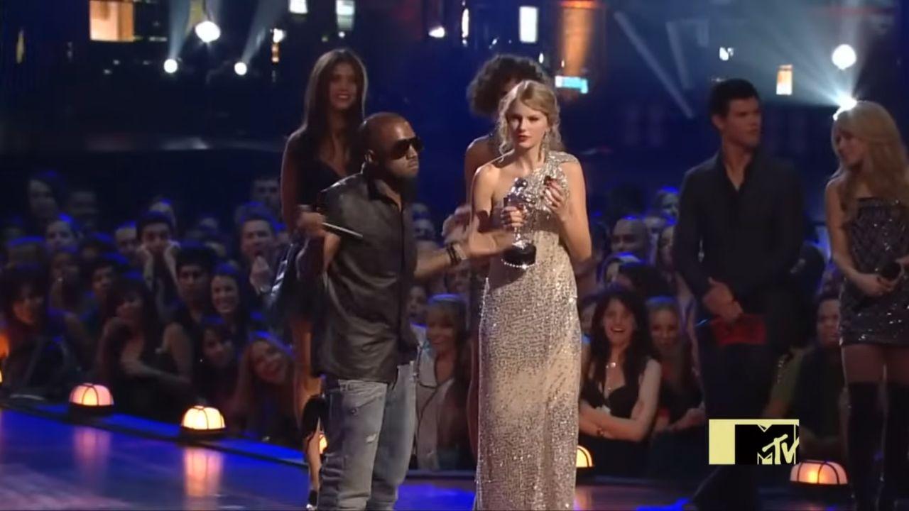 image of Amber Rose previously recalled encouraging her ex Kanye West before the 2009 VMAs, where he interrupted Taylor Swift's acceptance speech.