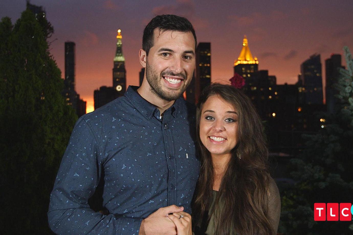 Keeping up with the duggars whos tying the knot having babies courting 06