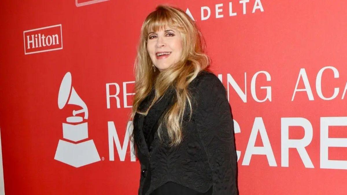 Photo of Lindsey Buckingham hinted at a new project with ex Stevie Nicks.