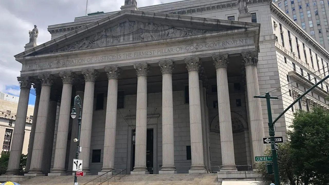 Image of federal prosecutors accused Megan Lorraine Utz of threatening the president and transmitting threatening communications.
