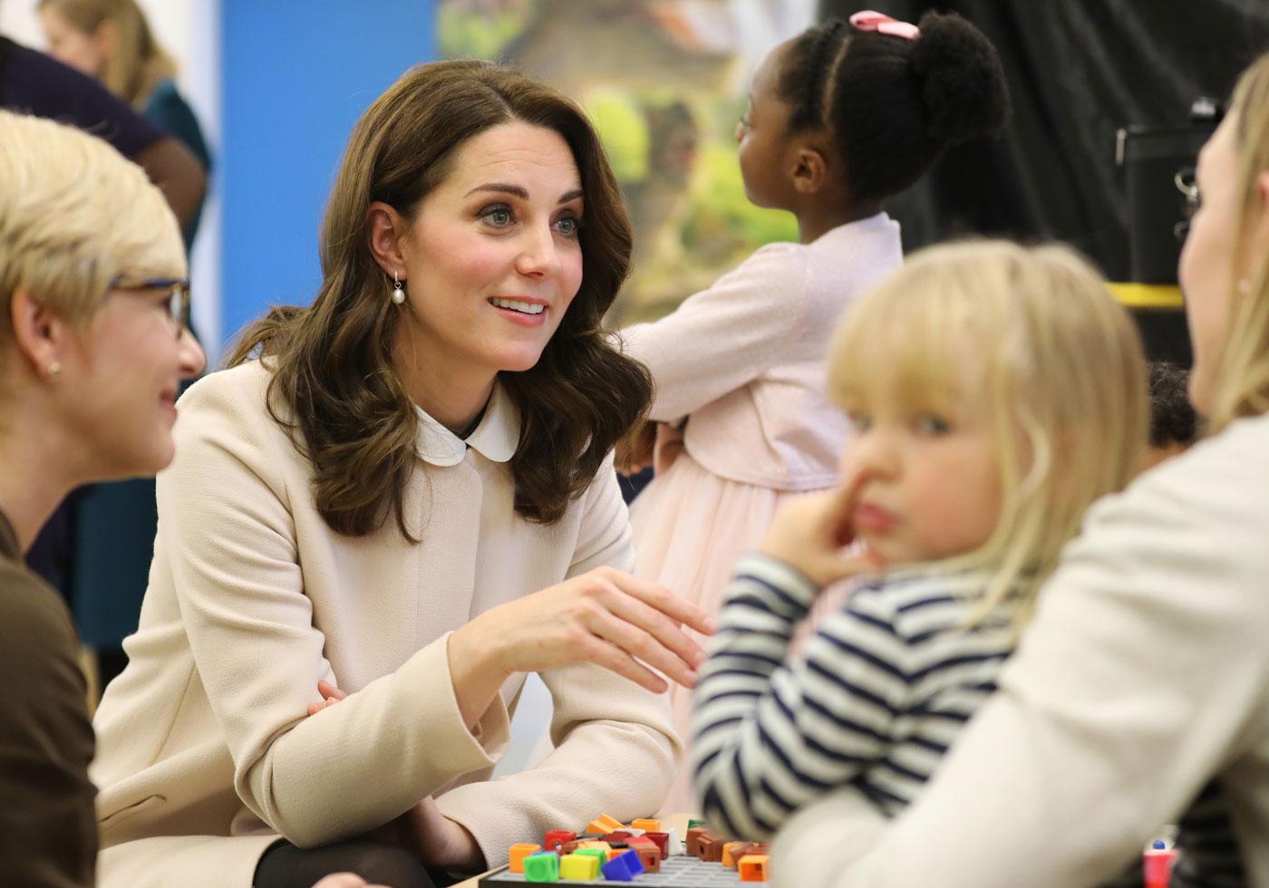 kate middleton baby bump children pics 05