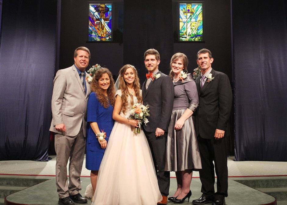 Jessa duggar ben seewald anniversary 10