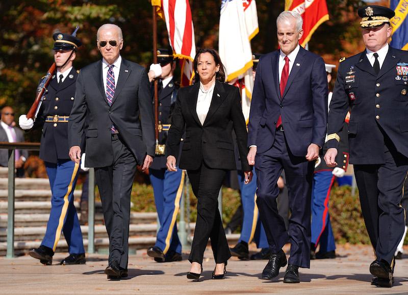 joe biden confused wreath veterans day