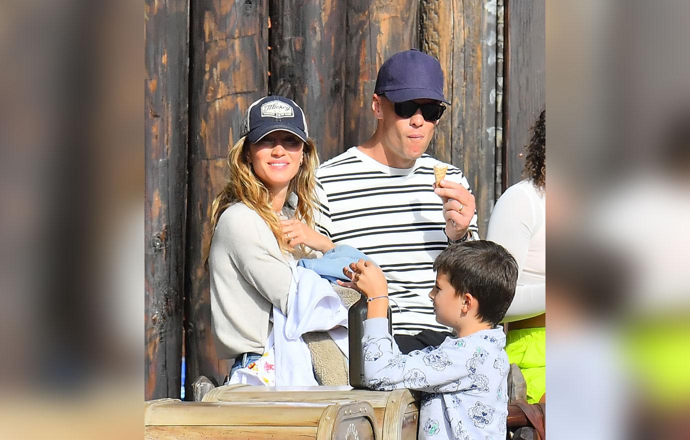 tom brady gisele disneyland