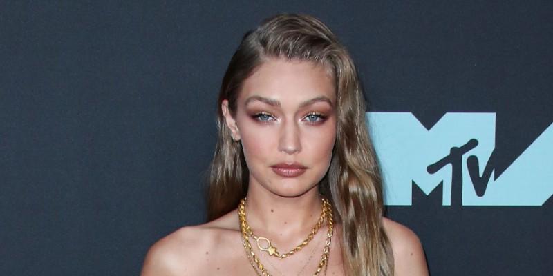 Gigi Hadid Wearing Beige Outfit At VMAs