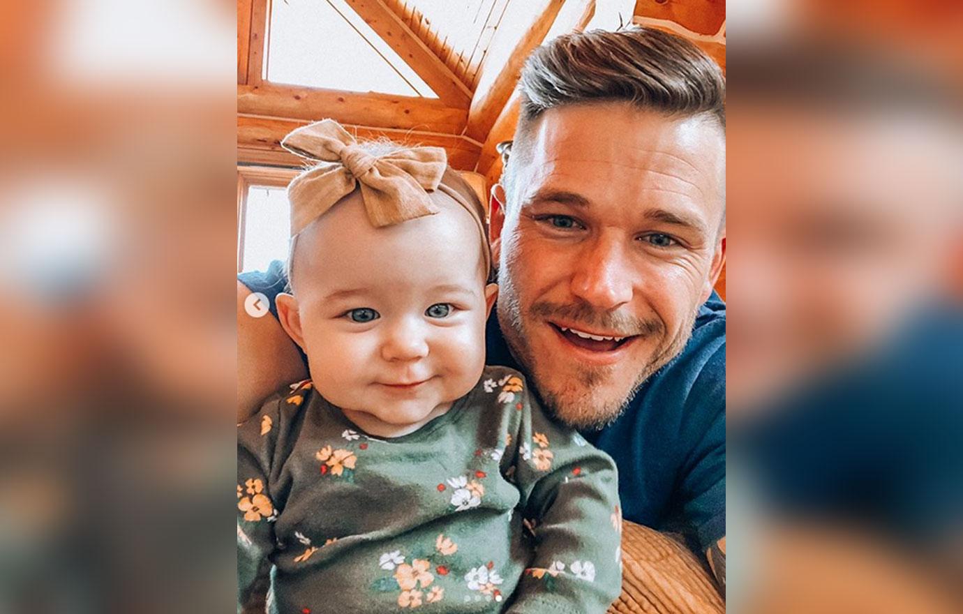 chelsea-houska-instagram-husband-cole-deboer-honors-family-sweet-way-photo