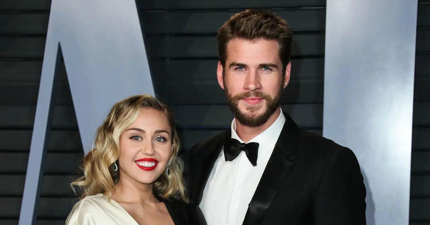 Photo of Liam Hemsworth and Miley Cyrus