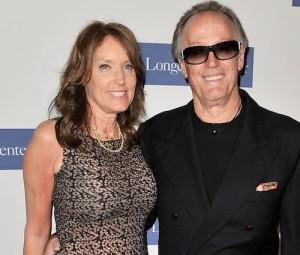 2011__06__Peter_Fonda_June21 300&#215;255.jpg