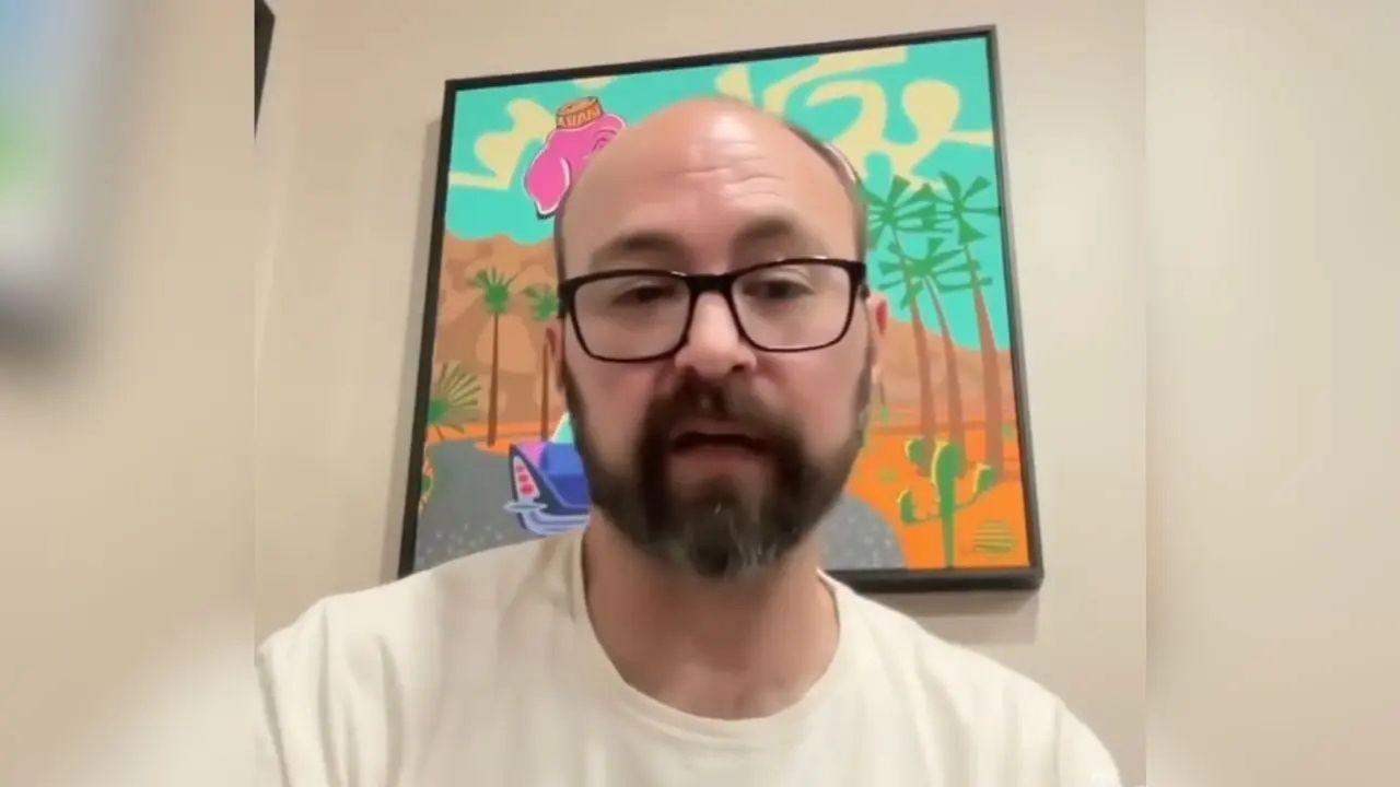 Photo of Barr's son slammed Fishman. 