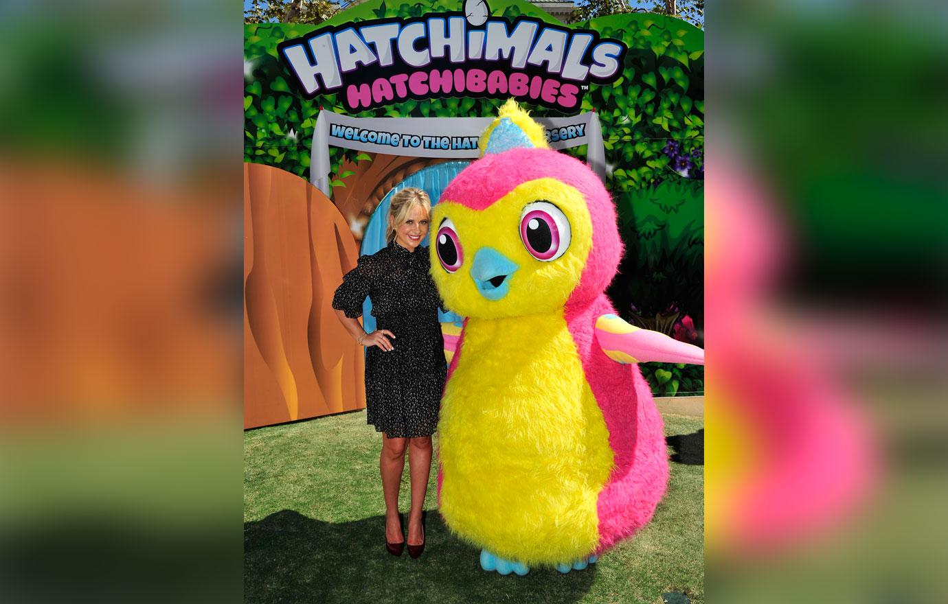 Sarah Michelle Gellar for Hatchimals