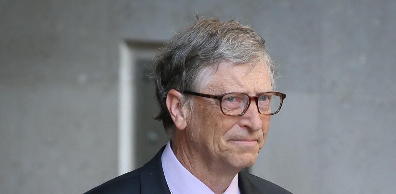 bill gates dating longtime pal paula hurd year