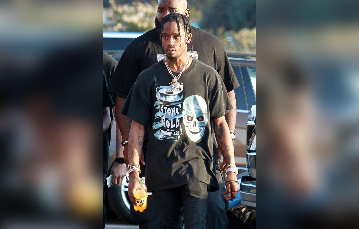 Travis Scott arrives with his boys for Kanye West&#8217;s Visual Premiere Event