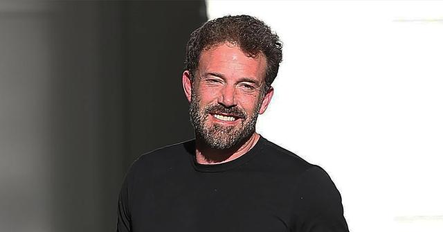 ben affleck fall sweater puffing cigarette pp