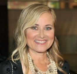 2010__08__okmagazine horoscopes maureenmccormick 262×300.jpg