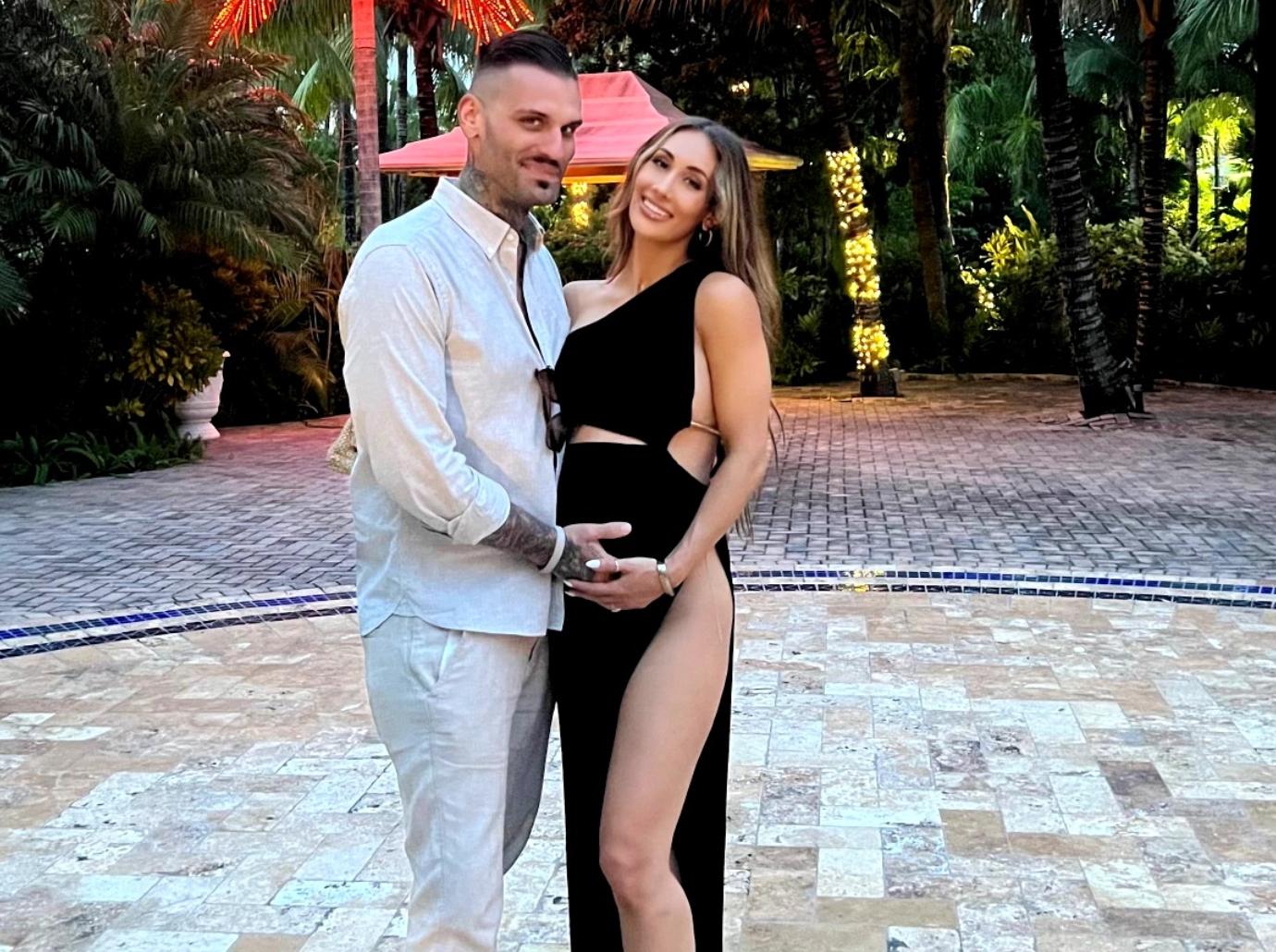 Pregnant Leah Van Dale and Husband Corey Graves Enjoy Babymoon pic