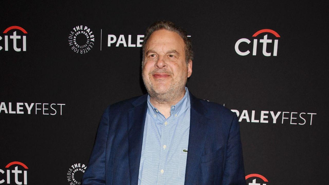 image of Jeff Garlin eventually received a bipolar disorder diagnosis and sought treatment that included dialectical behavior therapy.