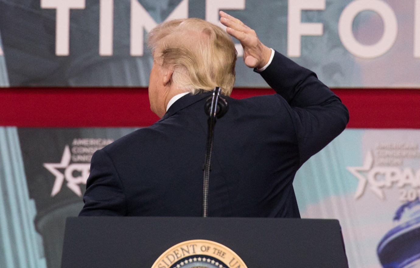 donald trump hair unravels outside nyc court