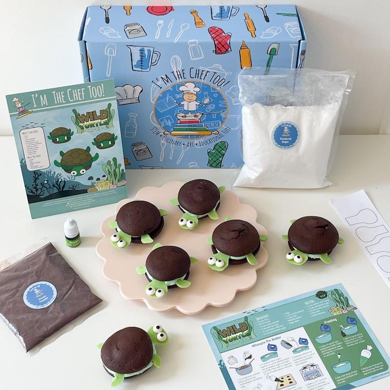 turtle whoopie pies