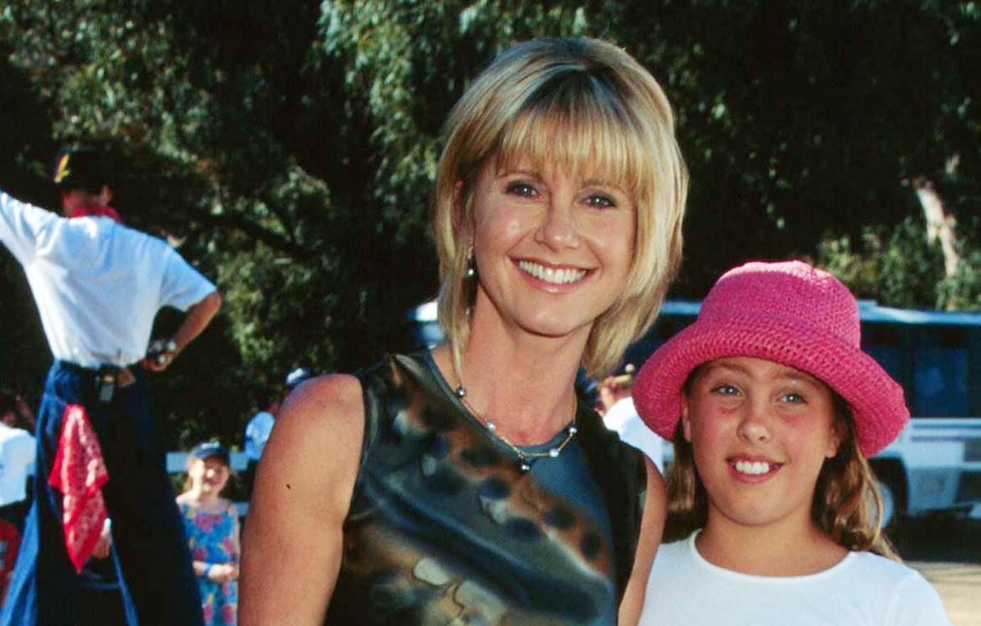 Olivia Newton-John's Daughter Chloe Lattanzi Thinks She's 'Still Alive'