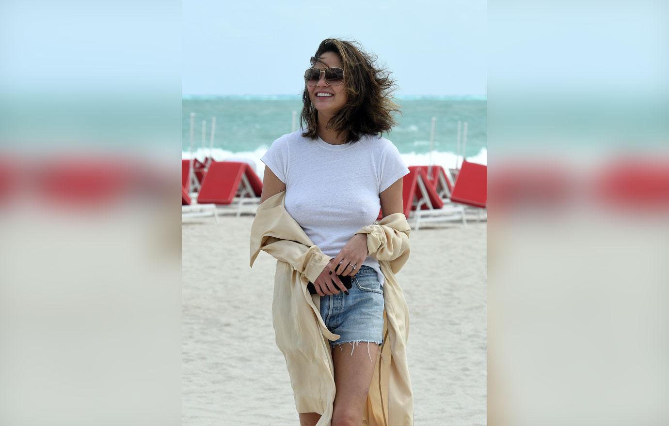 Girls Gone Wild! Chrissy Teigen Goes Braless On The Beach In Miami