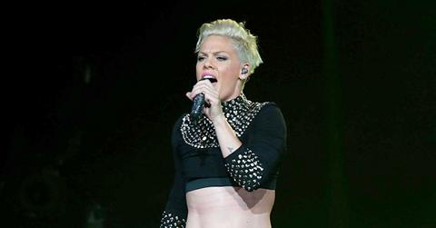 Super Bowl Performances Pink