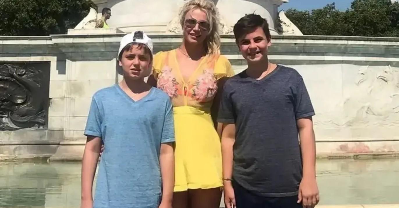 britney spears feels blessed while on getaway after reconciling with son jayden