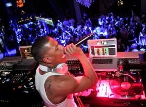 2011__03__NickCannonDJsChateau30411 300×220.jpg
