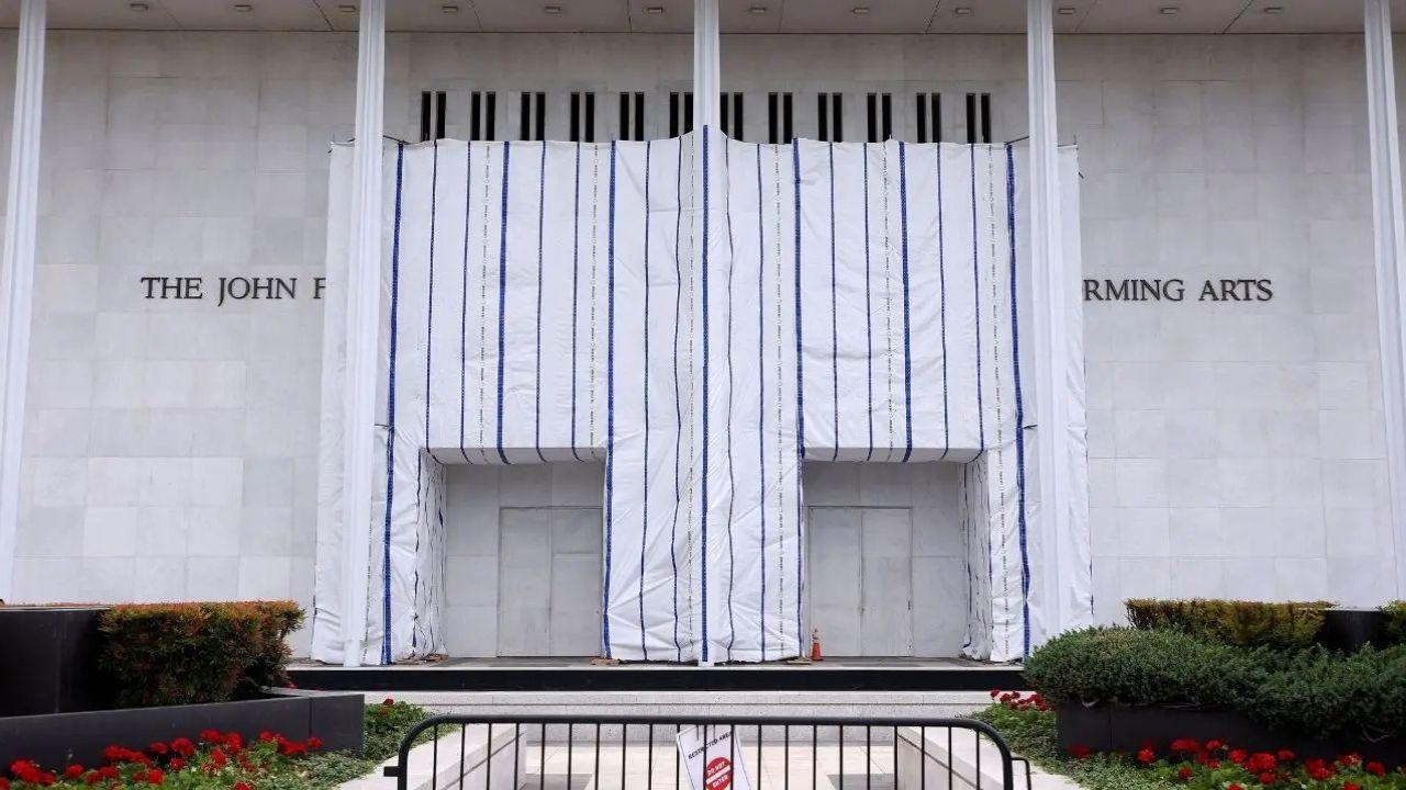 Image of the Kennedy Center's proposed two-year shutdown remains at the center of a federal court battle.