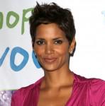 2011__04__Halle_Berry_April19newsnea 148&#215;150.jpg