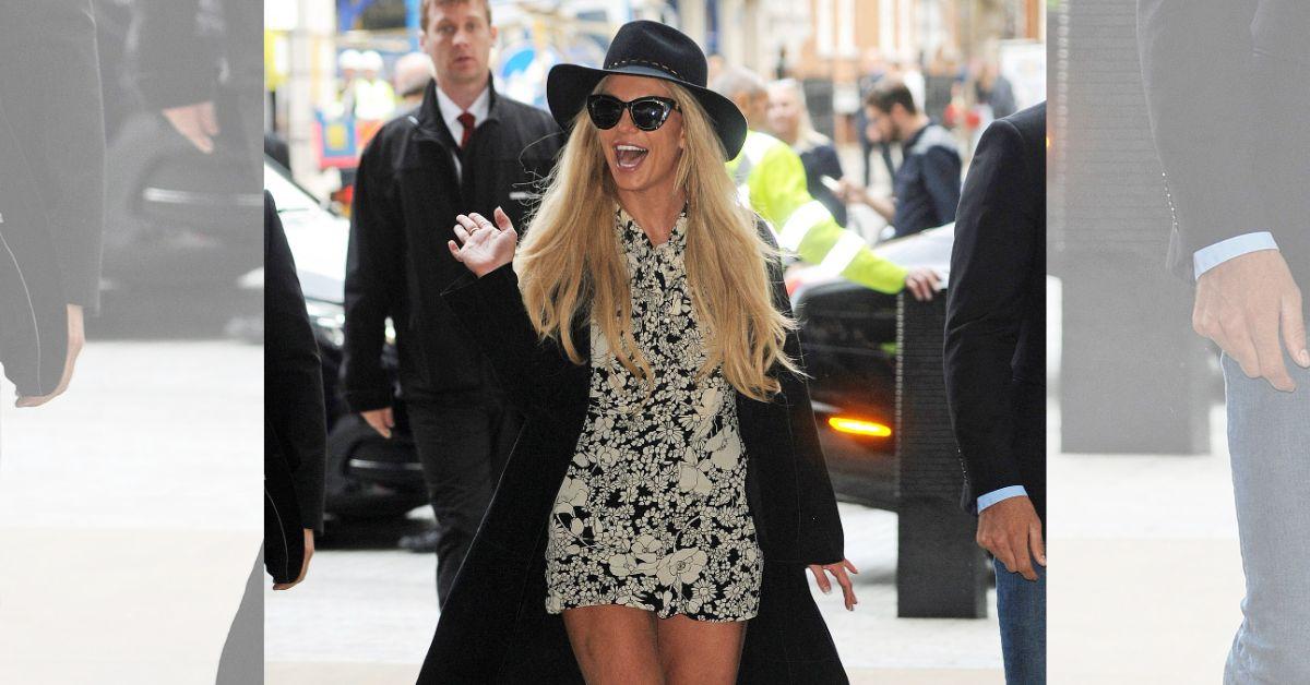photo of Britney Spears recently danced with piles of dog p--- on the floor behind her